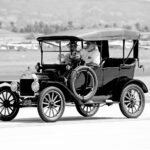 The Evolution of Automotive Technology: From Horseless Carriages to Autonomous Vehicles